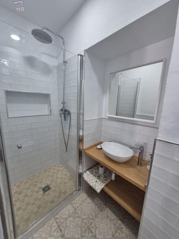 Appartement de 1 chambre à louer à Arcos de la Frontera - 400 € (Ref: 10011615)