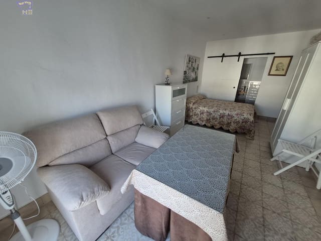 Appartement de 1 chambre à louer à Arcos de la Frontera - 400 € (Ref: 10011615)