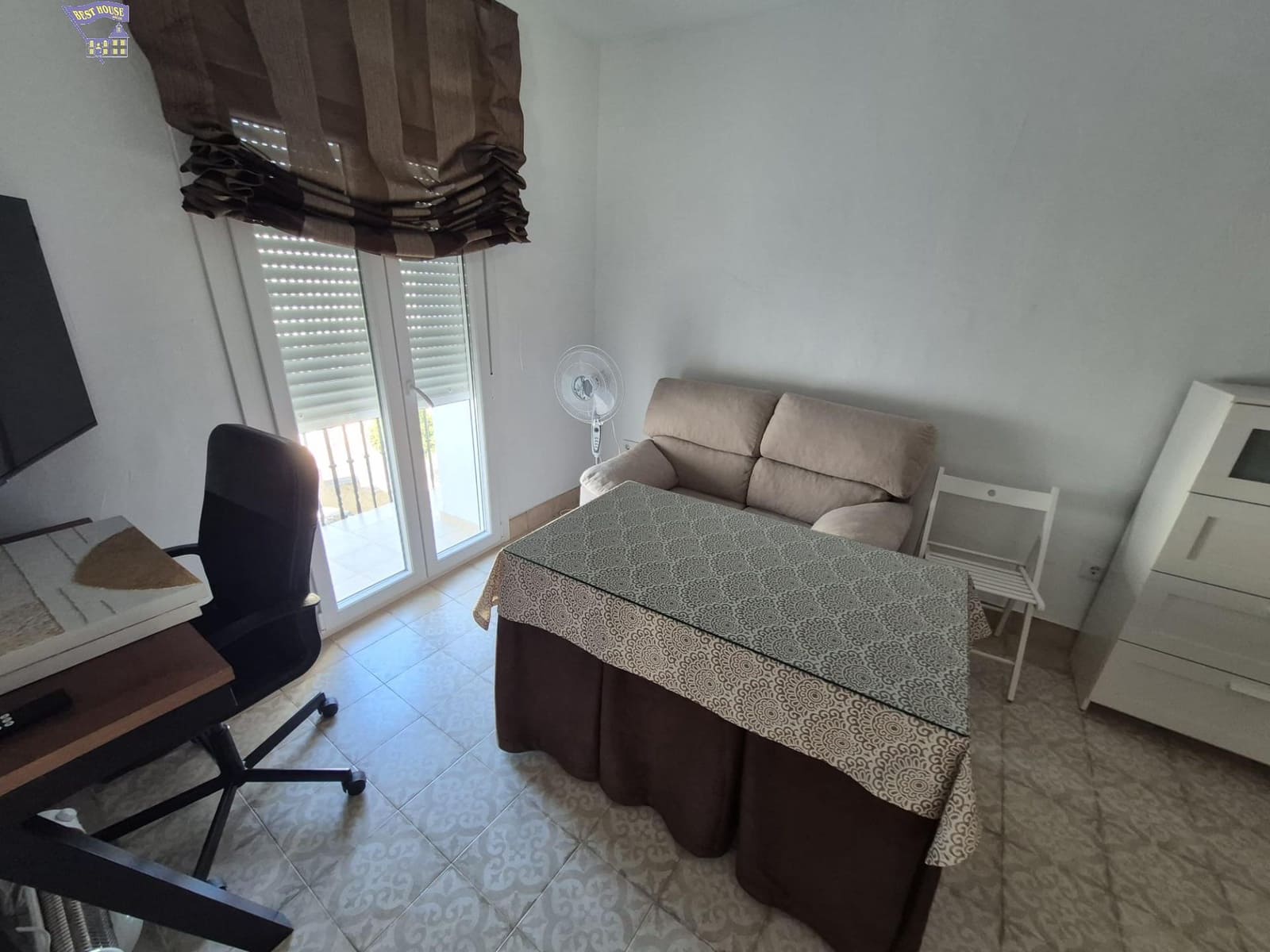 Appartement de 1 chambre à louer à Arcos de la Frontera - 400 € (Ref: 10011615)