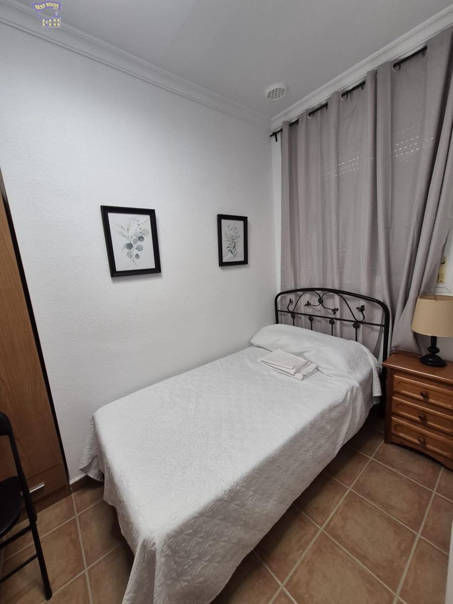 Appartement de 2 chambres à louer à Arcos de la Frontera - 480 € (Ref: 10017666)