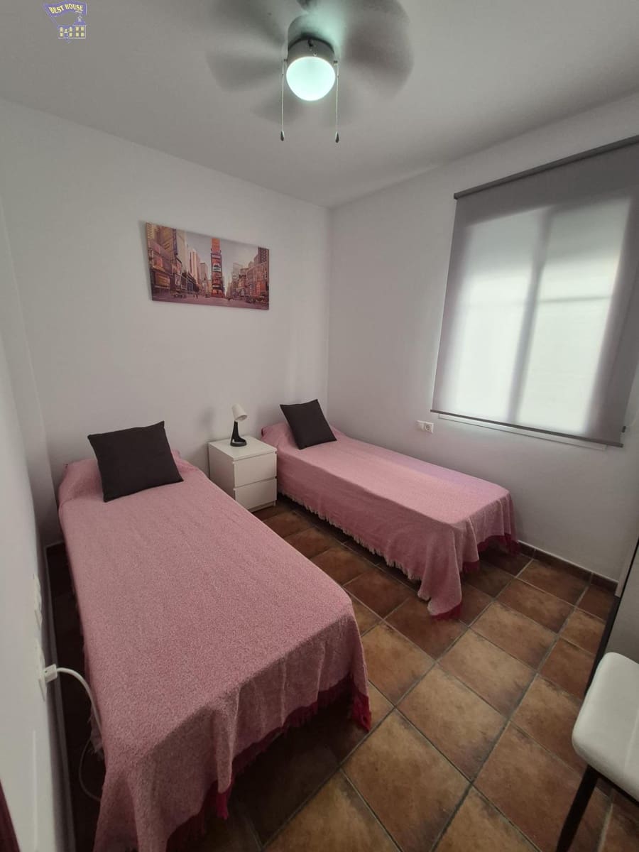 2 bedroom Penthouse for rent in Arcos de la Frontera - € 500 (Ref: 10022631)