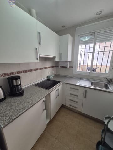 2 bedroom Penthouse for rent in Arcos de la Frontera - € 500 (Ref: 10022631)