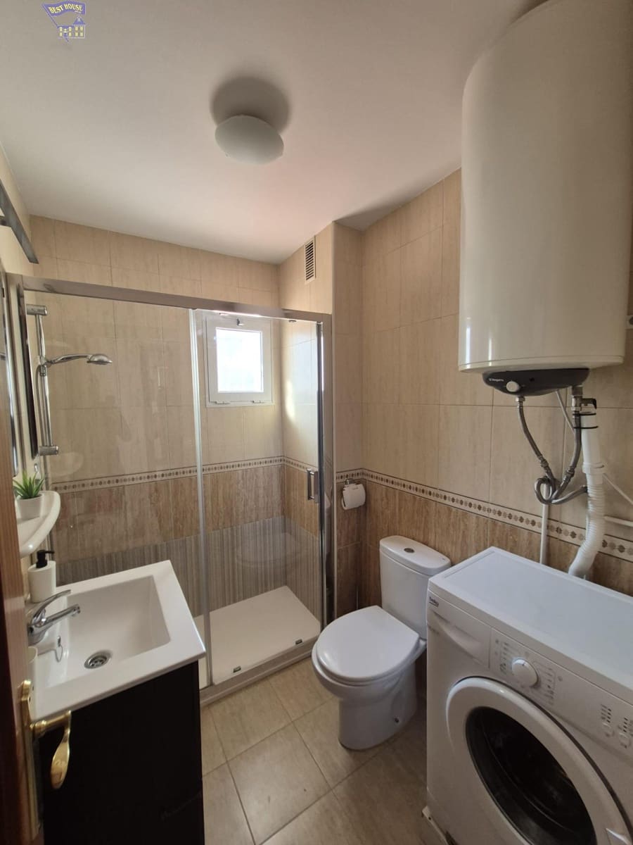 2 bedroom Penthouse for rent in Arcos de la Frontera - € 500 (Ref: 10022631)