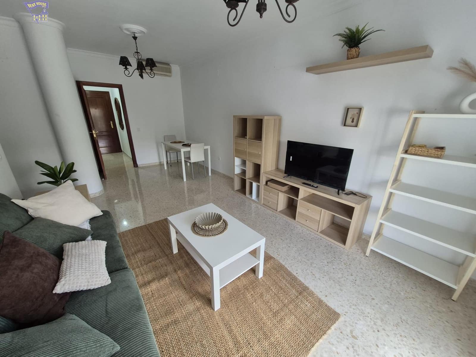 3 Zimmer Wohnung zu vermieten in Arcos de la Frontera - 520 € (Ref: 10027464)