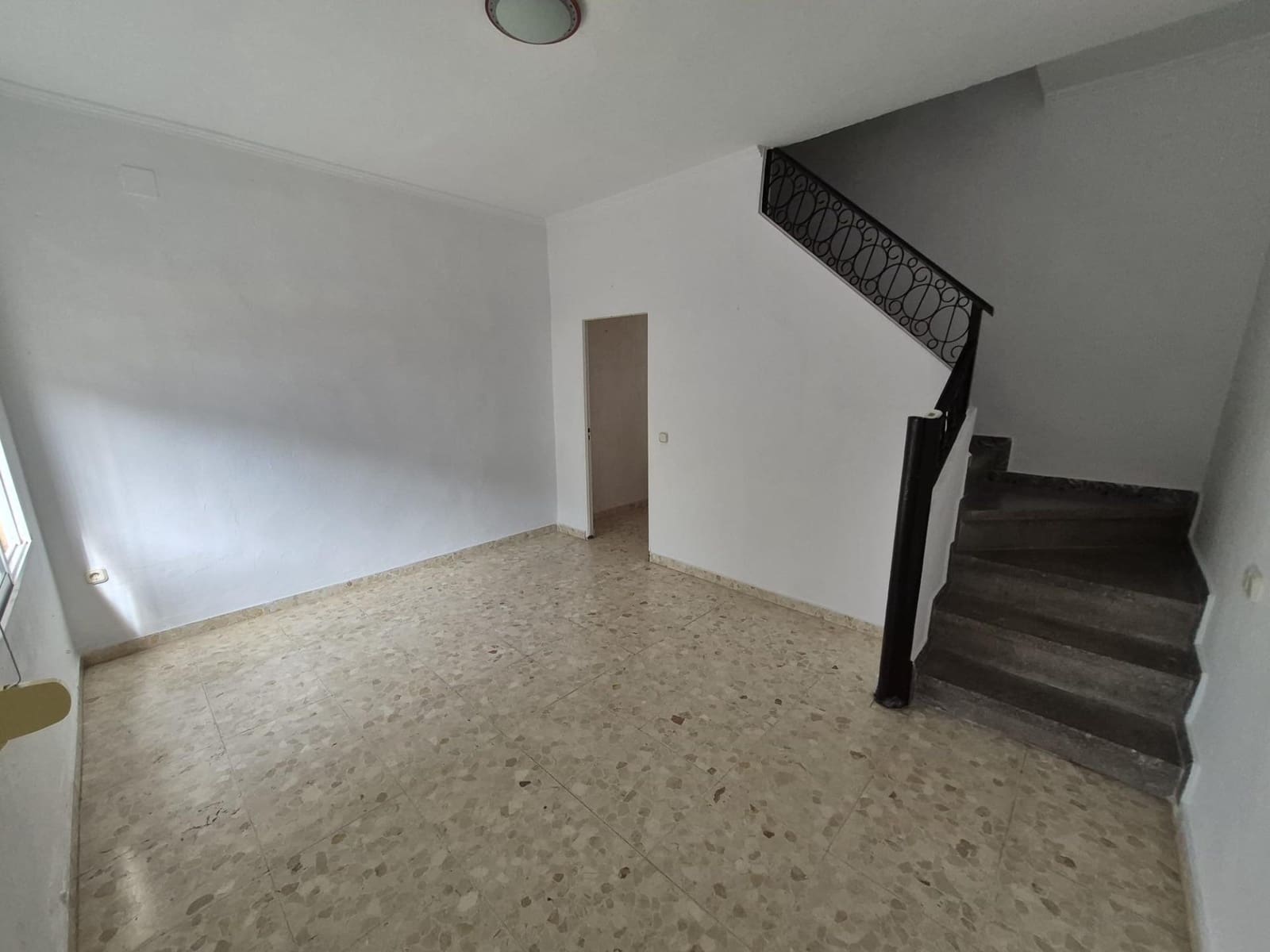3 sovrum Hus till salu i Arcos de la Frontera - 110 000 € (Ref: 10031968)