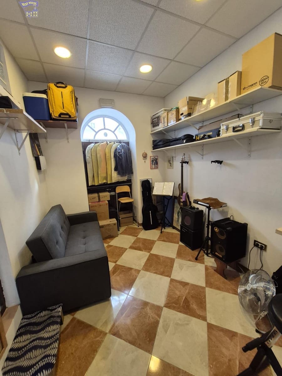1 bedroom Townhouse for sale in Arcos de la Frontera - € 52,000 (Ref: 10031969)