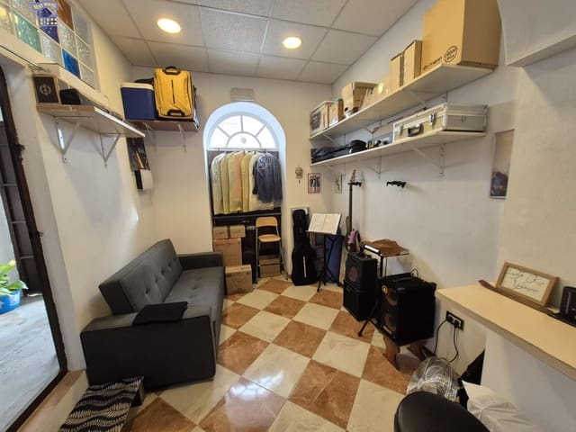 1 bedroom Townhouse for sale in Arcos de la Frontera - € 52,000 (Ref: 10031969)