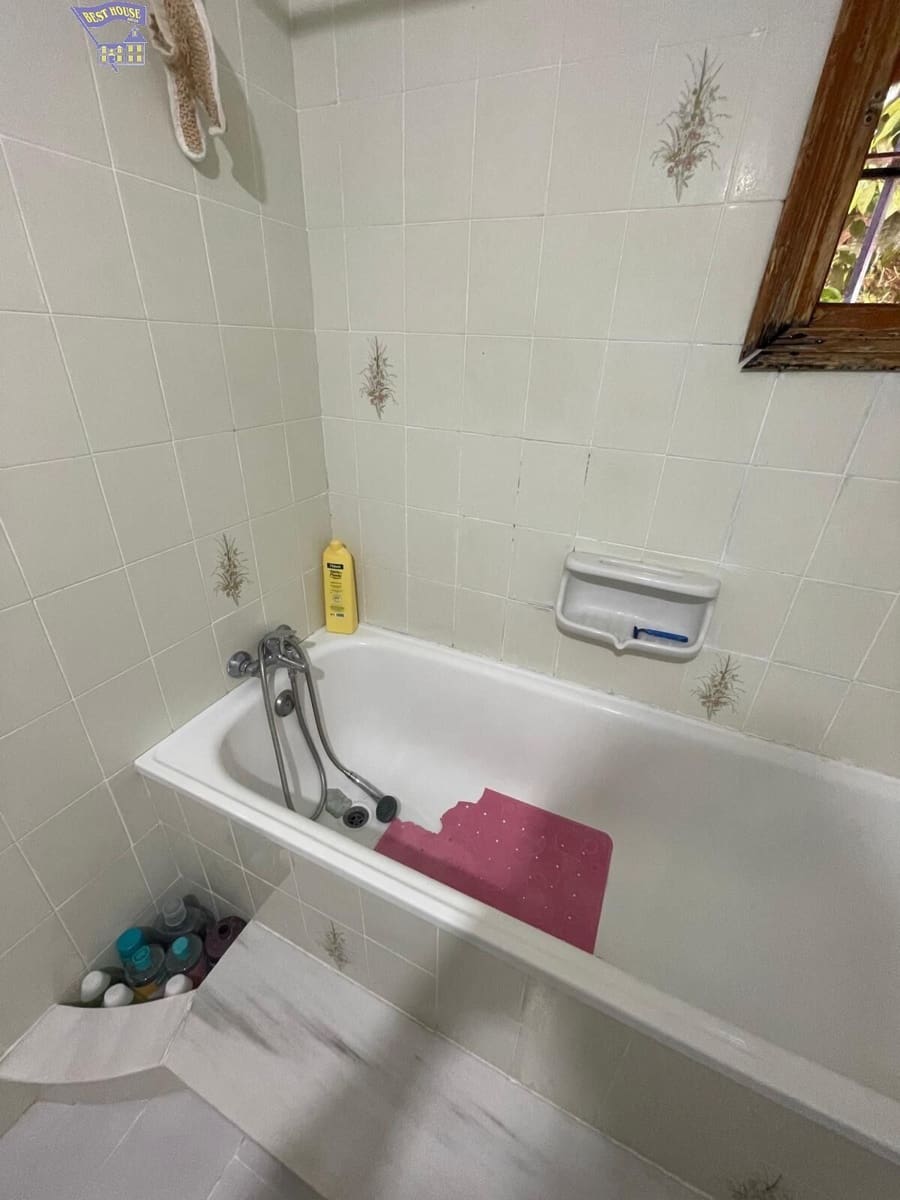 3 soveværelse Finca/Landehus til salg i Arcos de la Frontera med swimmingpool garage - € 170.000 (Ref: 3564679)