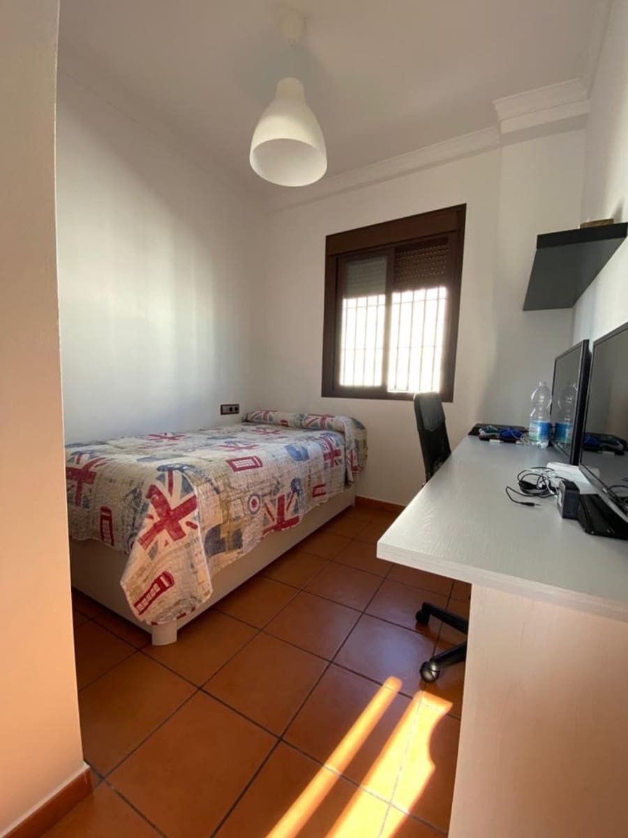 6 soveværelse Erhverv til salg i Arcos de la Frontera med garage - € 330.000 (Ref: 3564680)