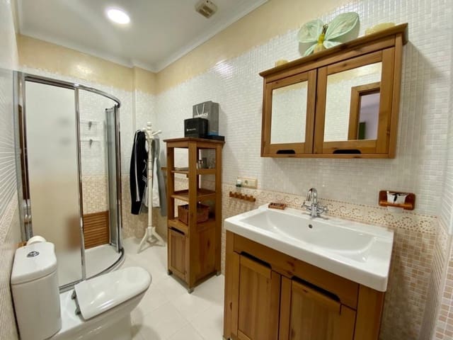 6 soveværelse Erhverv til salg i Arcos de la Frontera med garage - € 330.000 (Ref: 3564680)