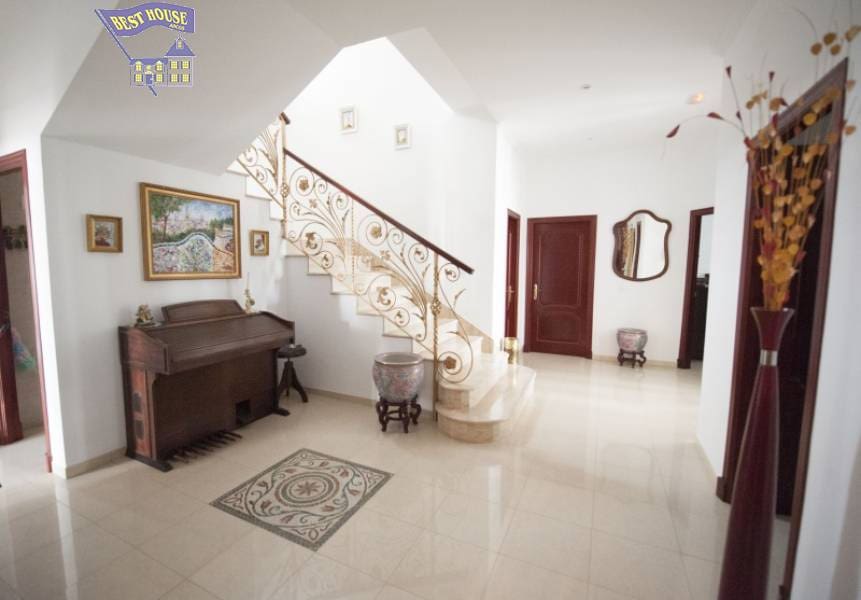 5 bedroom Villa for sale in Arcos de la Frontera with pool garage - € 600,000 (Ref: 3564730)