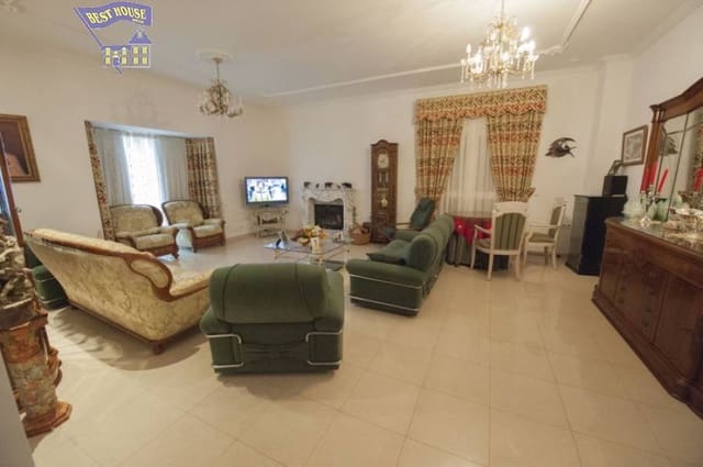 5 soveværelse Villa til salg i Arcos de la Frontera med swimmingpool garage - € 600.000 (Ref: 3564730)