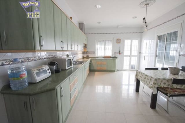 5 soveværelse Villa til salg i Arcos de la Frontera med swimmingpool garage - € 600.000 (Ref: 3564730)