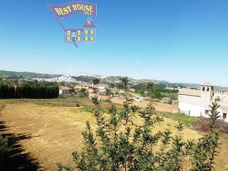 Rakentamaton maa myytävänä paikassa Arcos de la Frontera - 90 000 € (Ref: 3564815)