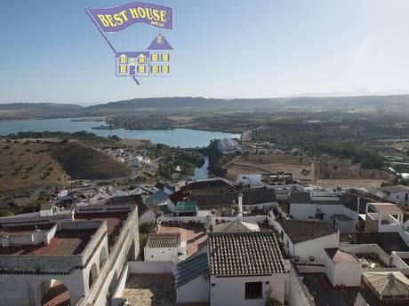 Rakentamaton maa myytävänä paikassa Arcos de la Frontera - 90 000 € (Ref: 3564815)