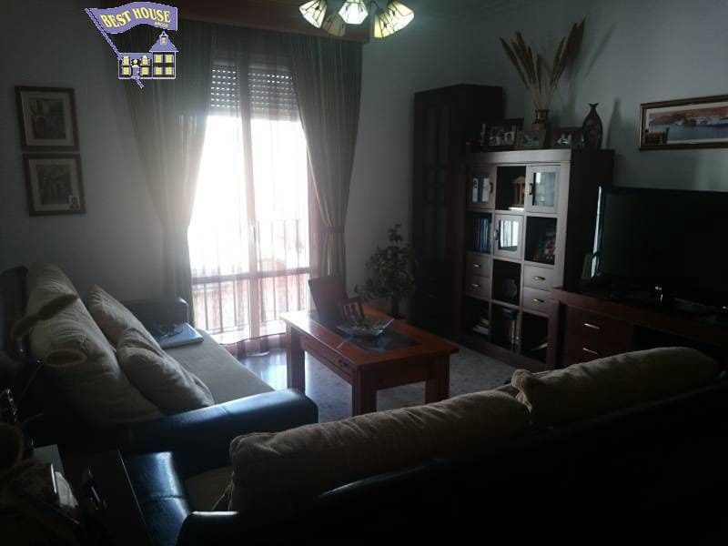 3 quarto Moradia em Banda para venda em Arcos de la Frontera - 153 630 € (Ref: 3564855)