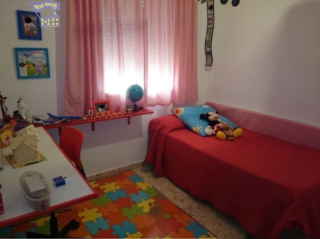 3 bedroom Terraced Villa for sale in Arcos de la Frontera - € 145,000 (Ref: 3564855)