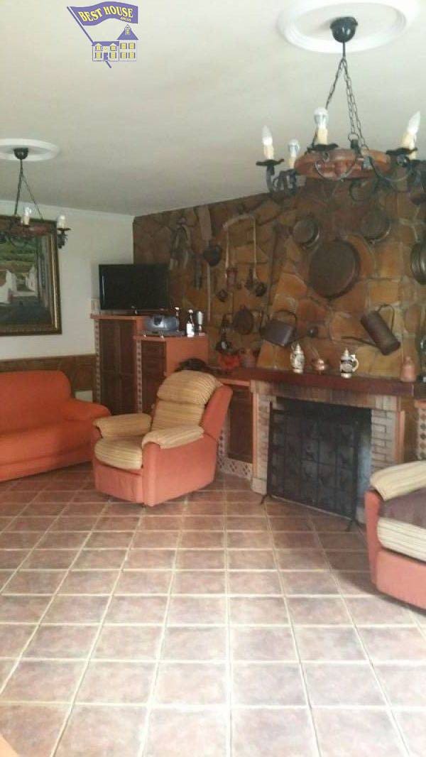 8 soverom Villa til salgs i Arcos de la Frontera med svømmebasseng garasje - € 540 000 (Ref: 3564938)