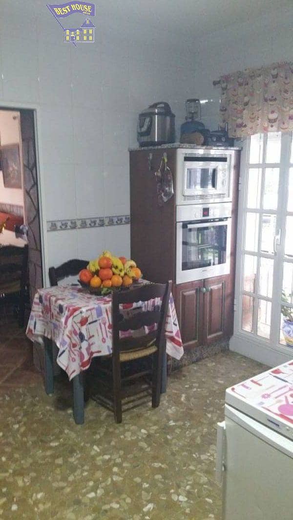 8 soverom Villa til salgs i Arcos de la Frontera med svømmebasseng garasje - € 540 000 (Ref: 3564938)