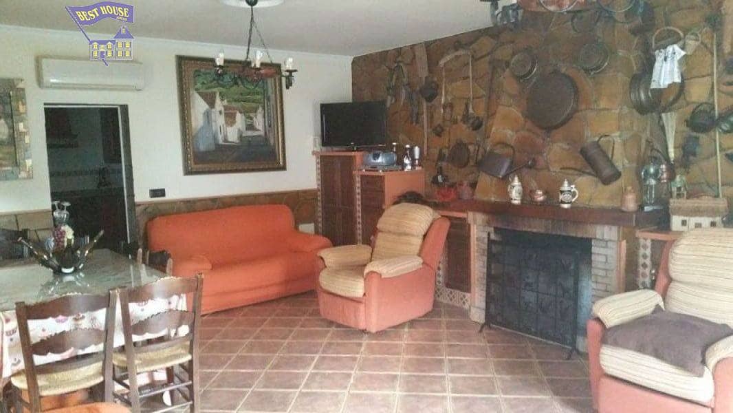 8 soverom Villa til salgs i Arcos de la Frontera med svømmebasseng garasje - € 540 000 (Ref: 3564938)