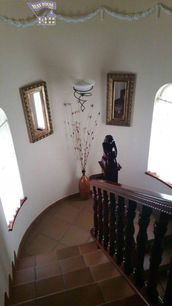 8 soverom Villa til salgs i Arcos de la Frontera med svømmebasseng garasje - € 540 000 (Ref: 3564938)