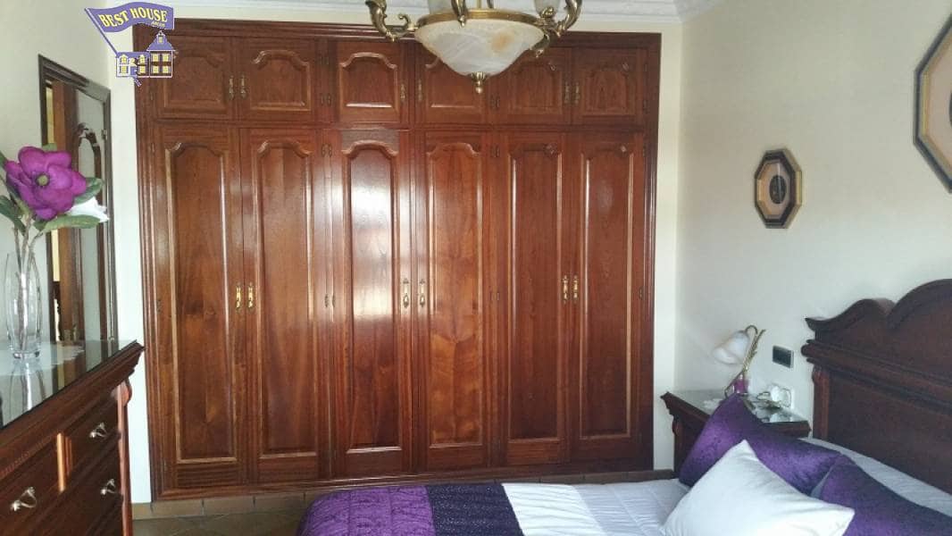 8 soverom Villa til salgs i Arcos de la Frontera med svømmebasseng garasje - € 540 000 (Ref: 3564938)