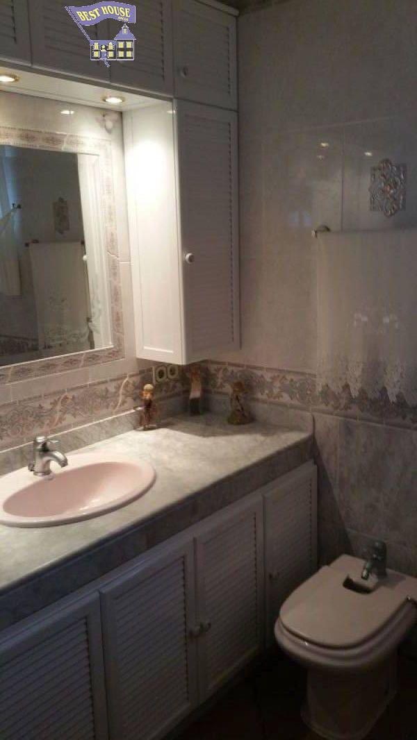 8 bedroom Villa for sale in Arcos de la Frontera with pool garage - € 540,000 (Ref: 3564938)