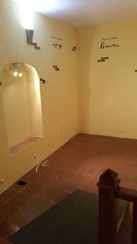 Erhverv til salg i Arcos de la Frontera - € 70.000 (Ref: 3565055)