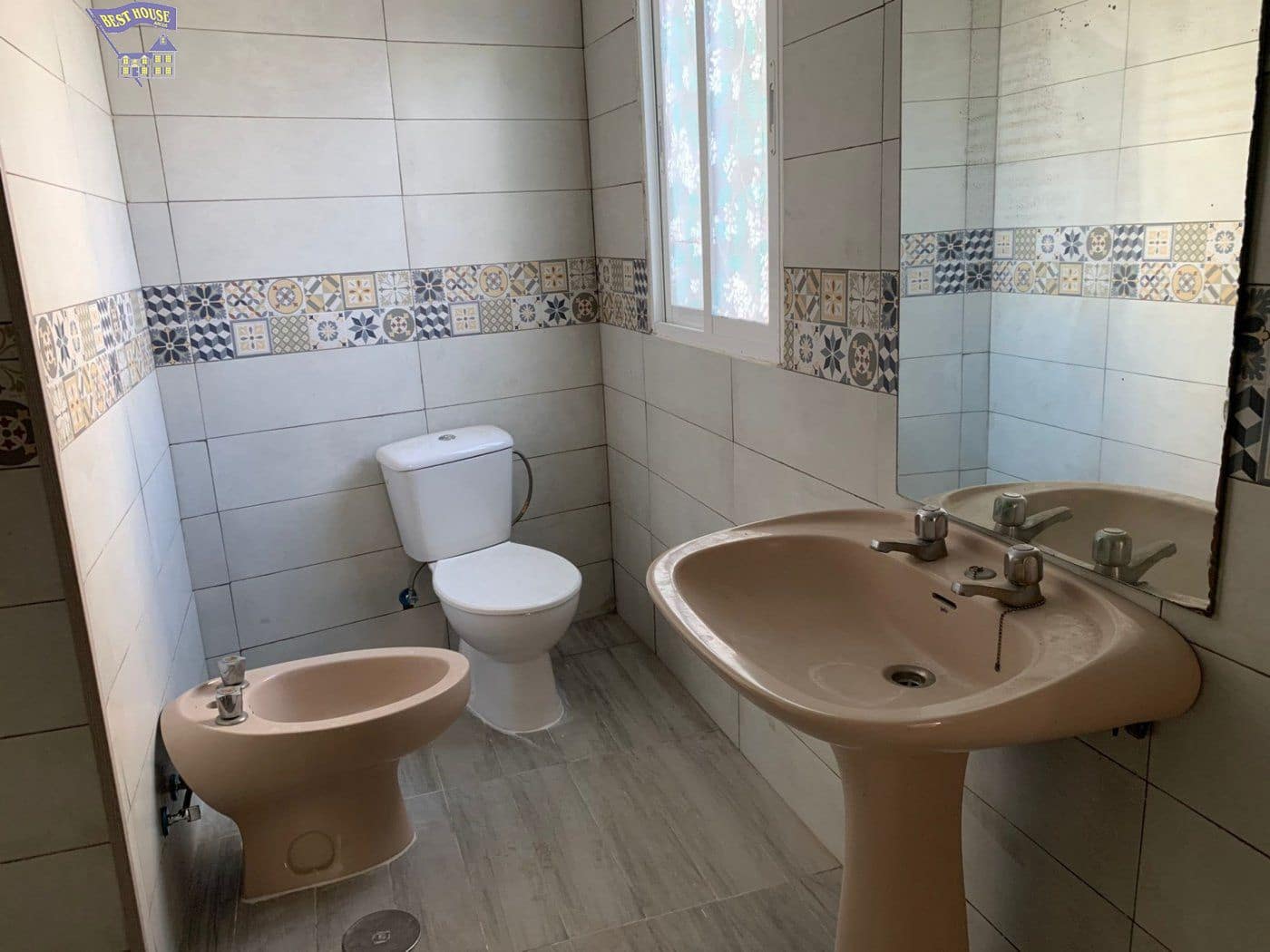 2 soveværelse Lejlighed til salg i Arcos de la Frontera - € 58.000 (Ref: 3565115)