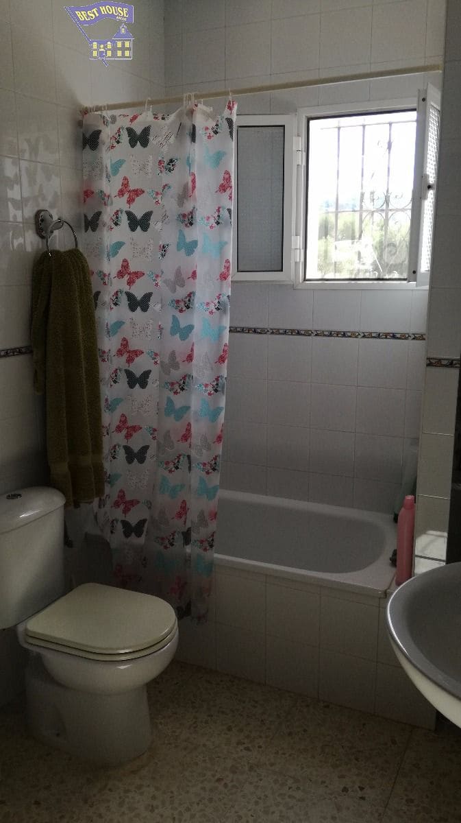 10 soveværelse Finca/Landehus til salg i Arcos de la Frontera med swimmingpool - € 350.000 (Ref: 3595751)