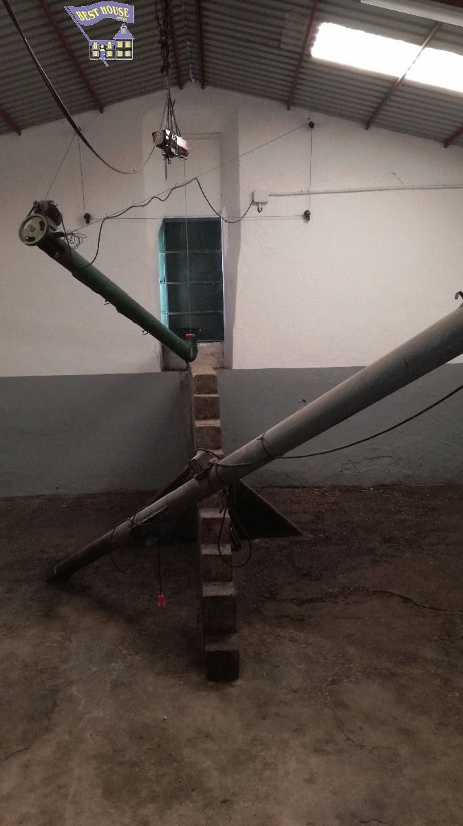 10 soveværelse Finca/Landehus til salg i Arcos de la Frontera med swimmingpool - € 350.000 (Ref: 3595751)