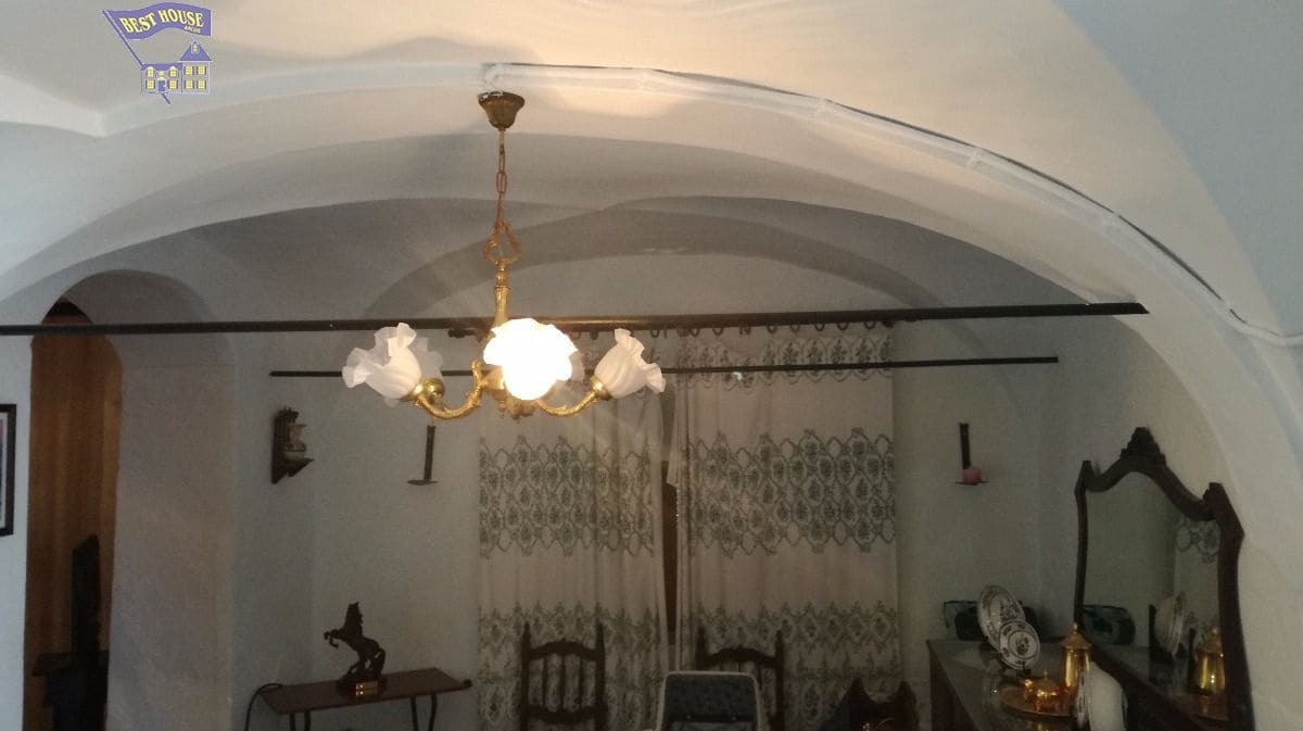 10 soveværelse Finca/Landehus til salg i Arcos de la Frontera med swimmingpool - € 350.000 (Ref: 3595751)