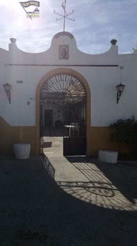 10 soverom Finca/Herregård til salgs i Arcos de la Frontera med svømmebasseng - € 350 000 (Ref: 3595751)