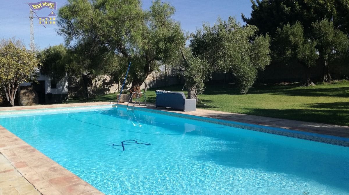 10 soveværelse Finca/Landehus til salg i Arcos de la Frontera med swimmingpool - € 350.000 (Ref: 3595751)