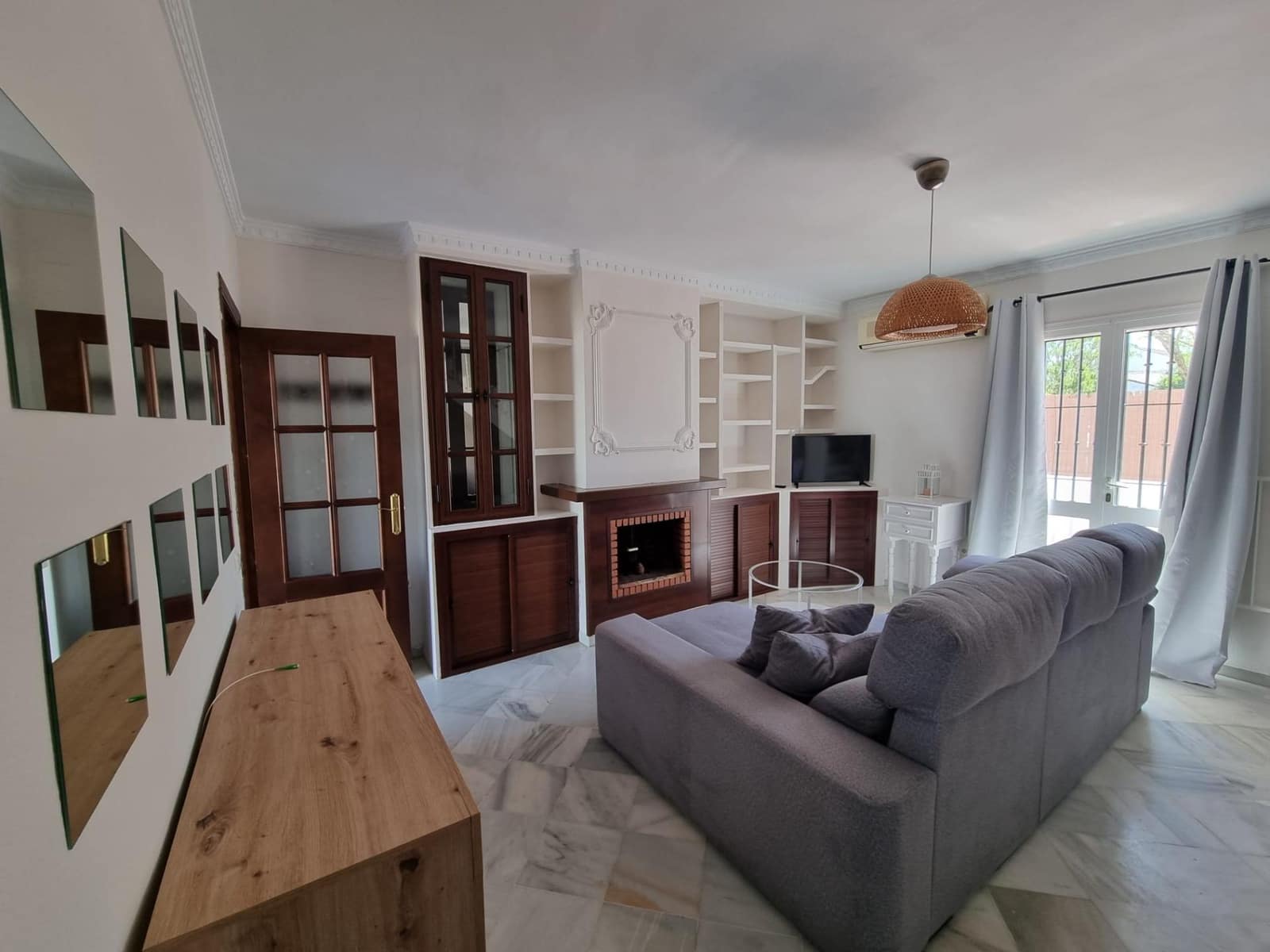 3 soverom Hus til salgs i Arcos de la Frontera med garasje - € 140 000 (Ref: 3823037)