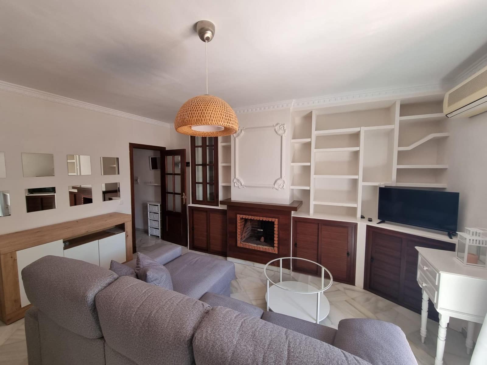 3 soverom Hus til salgs i Arcos de la Frontera med garasje - € 140 000 (Ref: 3823037)