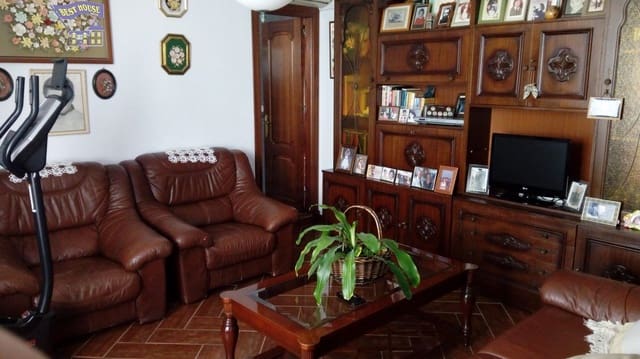 4 quarto Casa em Banda para venda em Arcos de la Frontera com garagem - 300 000 € (Ref: 3830283)