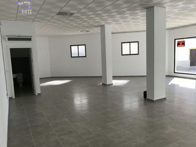 Comercial para venda em Arcos de la Frontera - 80 000 € (Ref: 3873707)