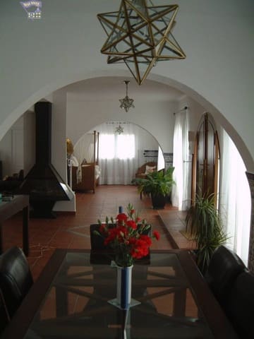 5 sovrum Villa till salu i Arcos de la Frontera med pool - 495 000 € (Ref: 4187104)