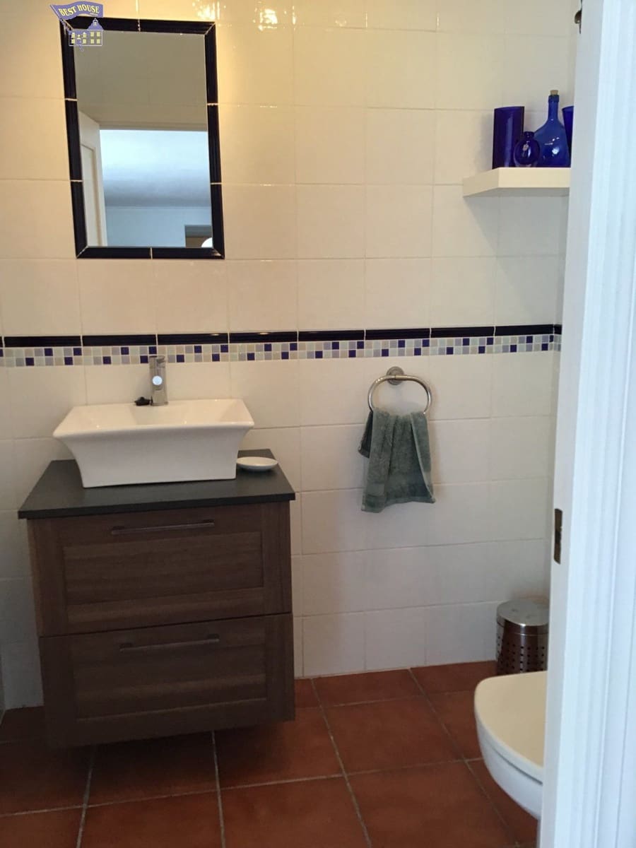 5 bedroom Villa for sale in Arcos de la Frontera with pool - € 495,000 (Ref: 4187104)