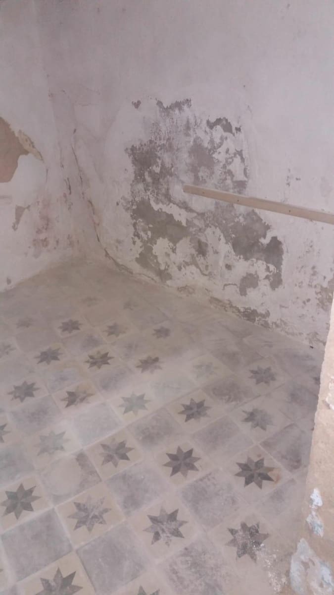 Townhouse for sale in Arcos de la Frontera - € 75,000 (Ref: 4413202)