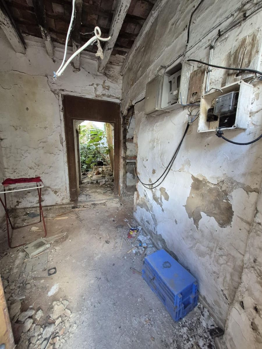 Townhouse for sale in Arcos de la Frontera - € 75,000 (Ref: 4413202)