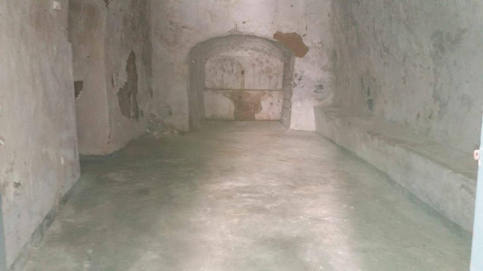 Townhouse for sale in Arcos de la Frontera - € 75,000 (Ref: 4413202)