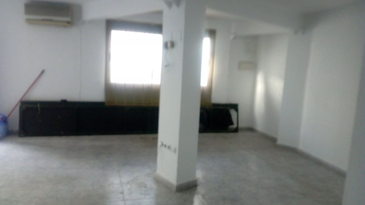 Kaupallinen vuokrattavana paikassa Arcos de la Frontera - 700 € (Ref: 4554552)