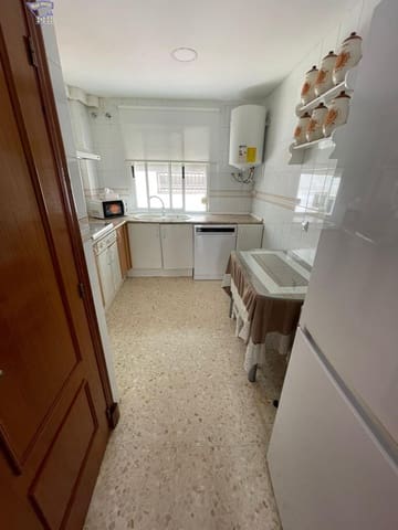 3 Zimmer Reihenhaus zu vermieten in Arcos de la Frontera - 500 € (Ref: 4733730)