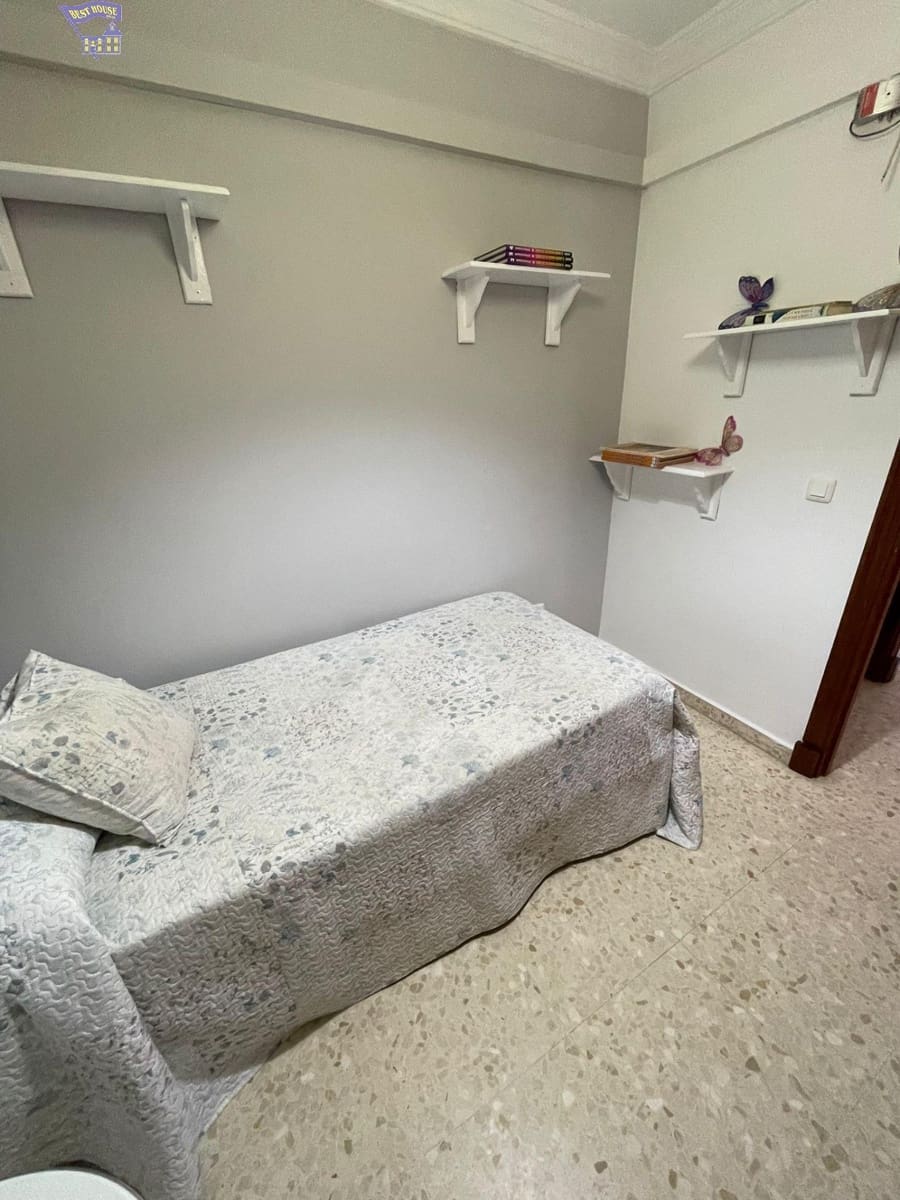 3 bedroom Terraced Villa for rent in Arcos de la Frontera - € 500 (Ref: 4733730)