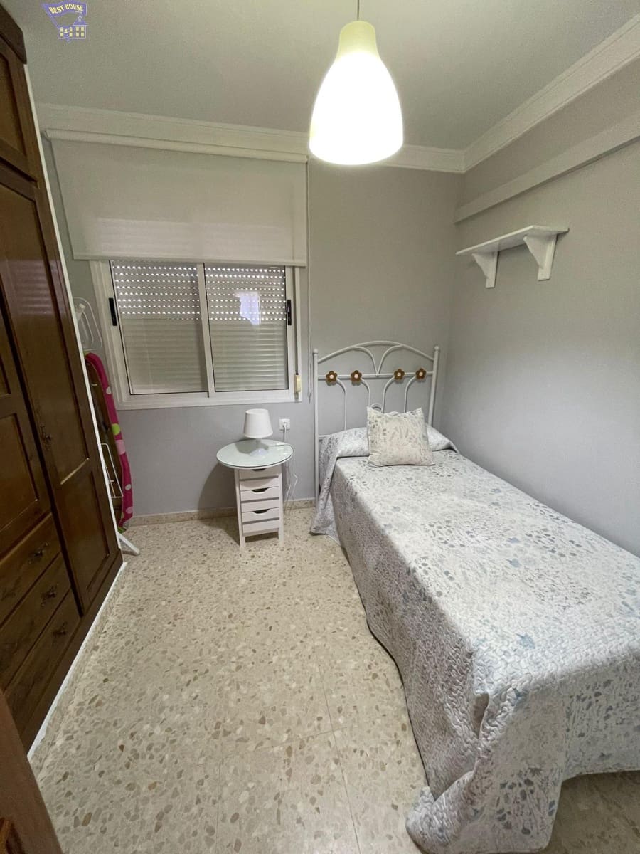 3 bedroom Terraced Villa for rent in Arcos de la Frontera - € 500 (Ref: 4733730)
