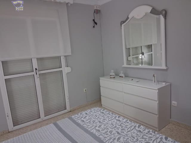 3 Zimmer Reihenhaus zu vermieten in Arcos de la Frontera - 500 € (Ref: 4733730)