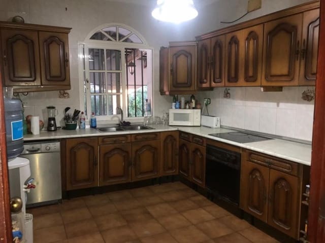 6 soveværelse Villa til salg i Arcos de la Frontera med swimmingpool garage - € 450.000 (Ref: 4925470)