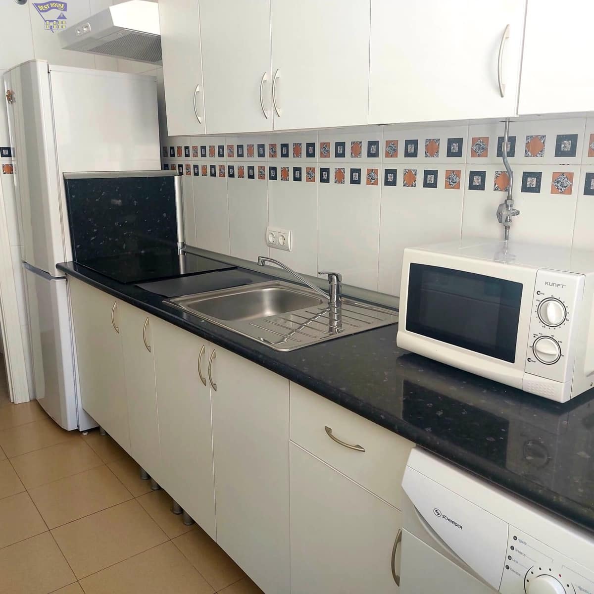 1 bedroom Flat for rent in Arcos de la Frontera with garage - € 350 (Ref: 5289823)